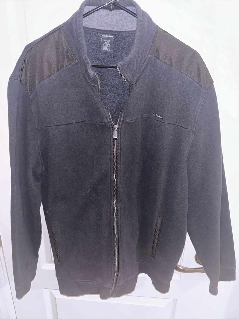 Calvin Klein Jeans Full-Zip Mock Neck Sweater Jacket — Men’s XL